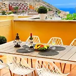 Будинок відпочинку Altos Del Roque - Stylish And Comfortable House Адехе